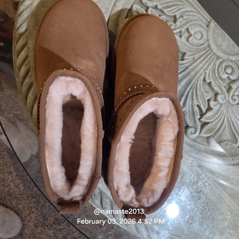 Ugg ULTRA MINI Bling Boots Suede Swarovski Suede Designer Fur Sheaeling #196 - Picture 15 of 16